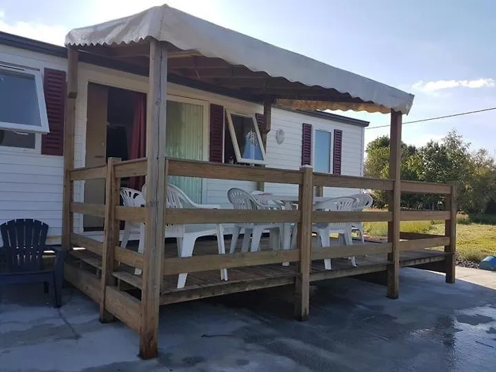 Country house Mobilhum Luna Saint-Pierre